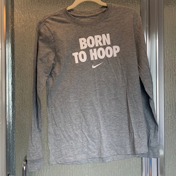 nike born to hoop shirt